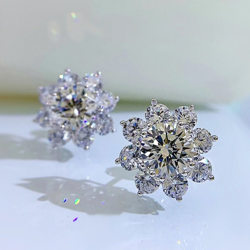 Certified 1 ct. t.w. Moissanite Diamond Sunflower Stud Earrings NEW - Picture 8 of 13